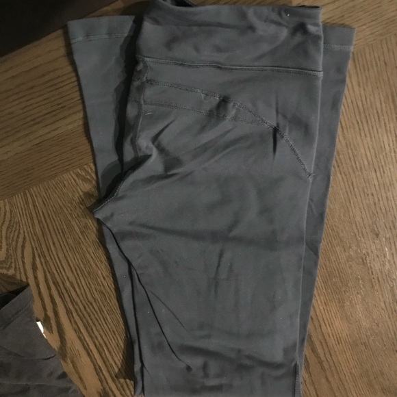 Workout pants - Picture 2 of 2